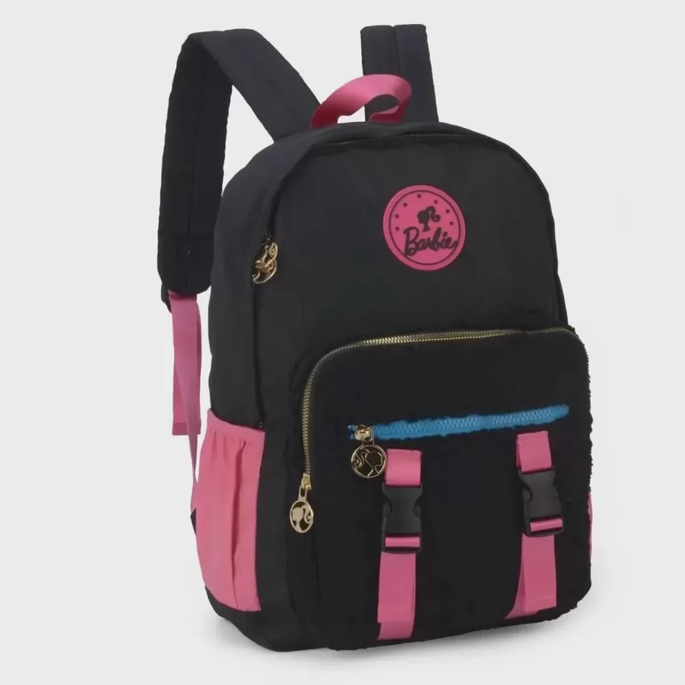 MOCHILA TAM P BARBIE DE COSTAS SINTETICA COM BOLSO TED PRETO C/ PINK LUXCEL